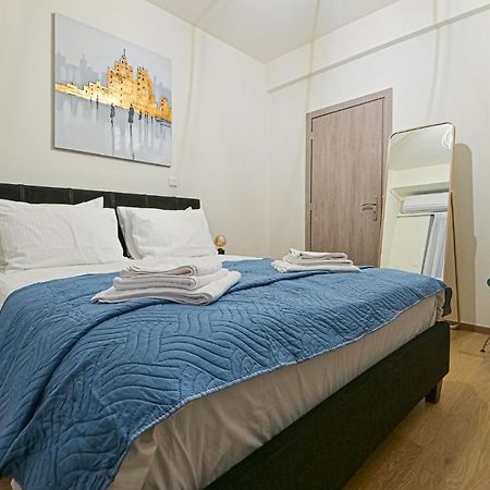 Areos Comfort Living Apartment - Alexandras Ave 72 Atény Exteriér fotografie