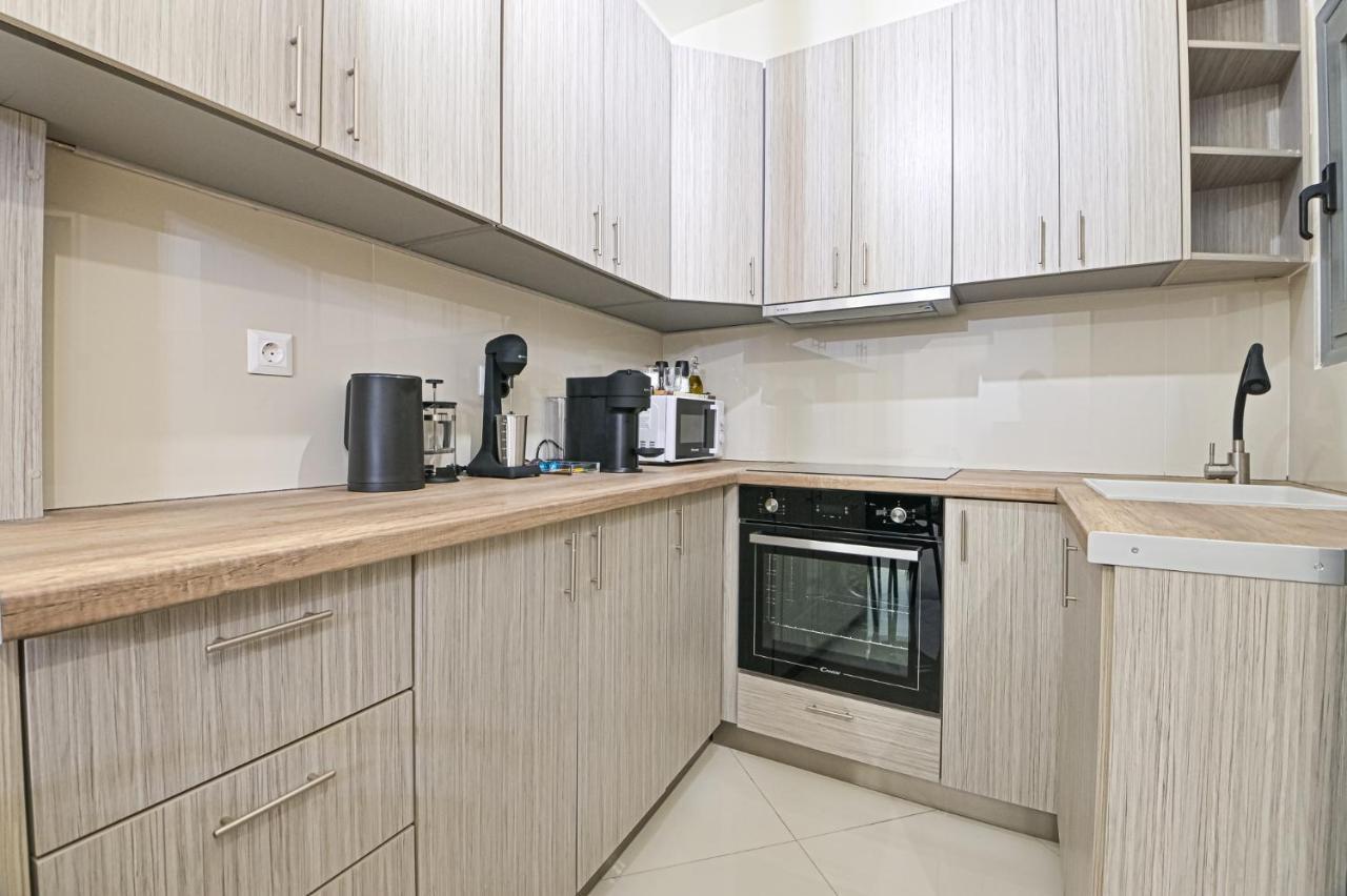 Areos Comfort Living Apartment - Alexandras Ave 72 Atény Exteriér fotografie